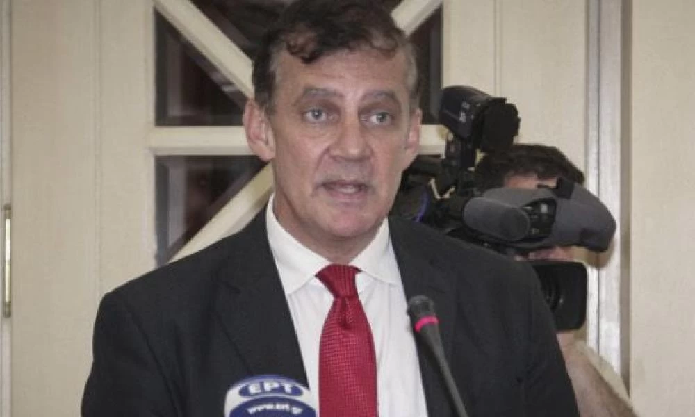 Κορονοϊός-Δημόπουλος: Τελευταία φορά γιορτές με περιοριστικά μέτρα – Έρχεται ο εμβολιασμός